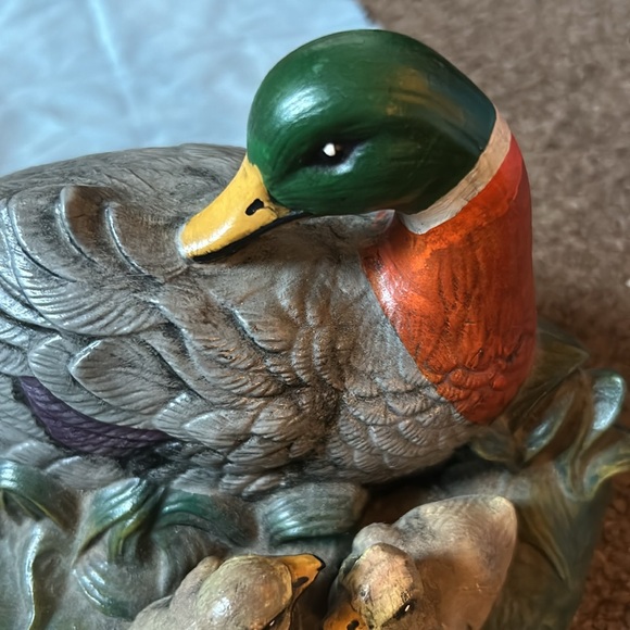 Vintage 1988 Ceramic Pottery Duck and Ducklings Beautiful so well done - Picture 3 of 6